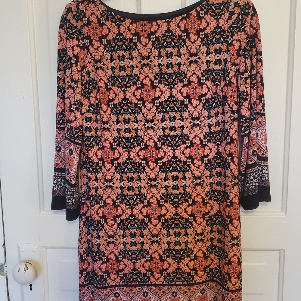 3/4 sleeves patterned dress